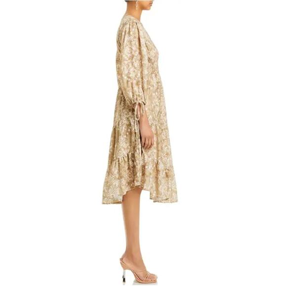 New CUPIO Bloomingdale's Women's Tan Orla V Neck Smocked Dress Size M - Picture 3 of 10